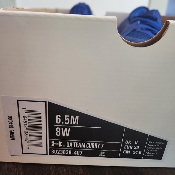 Under Armour Team Curry basketball sneakers - Picture 4 of 5